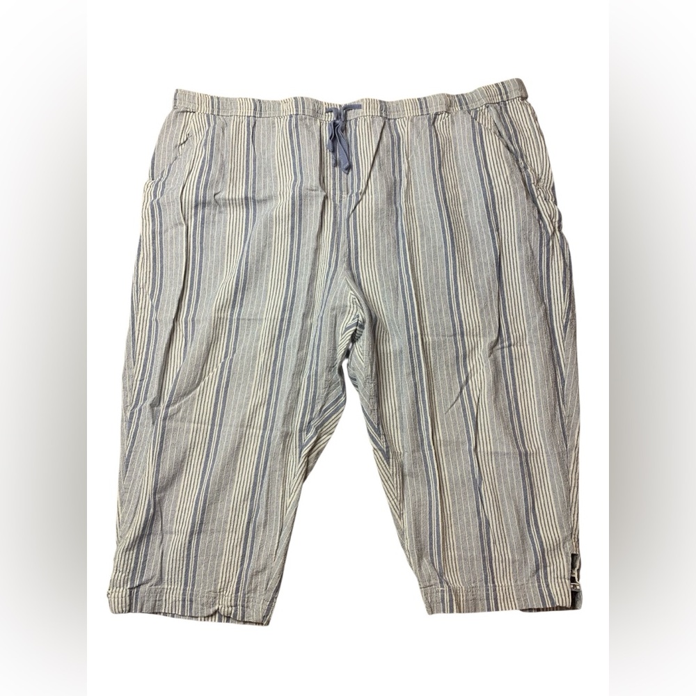 Croft & Barrow Blue Striped Seersucker Capris - 3X Plus Size